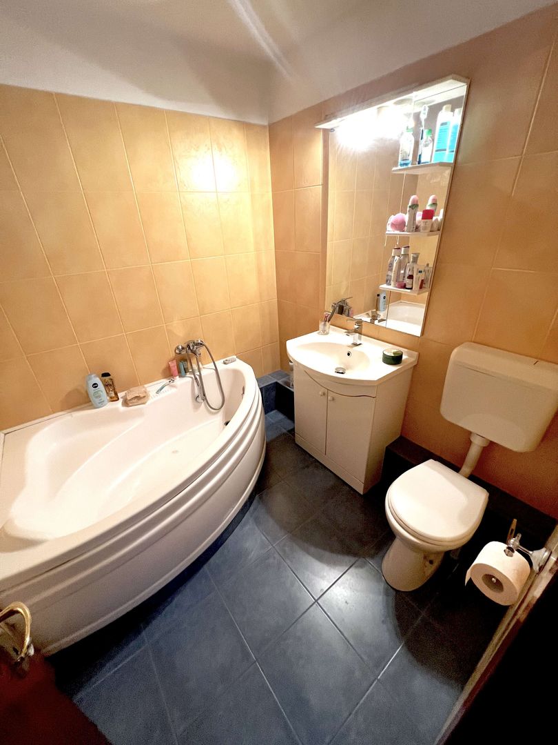 Apartament generos 4 camere - Băneasa -  104mp utili - 50m metrou - Poză 6