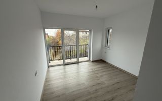 Casă intabulată, zonă Bucium-Bârnova, 110 mp utili, teren 300 mp - Poză 9