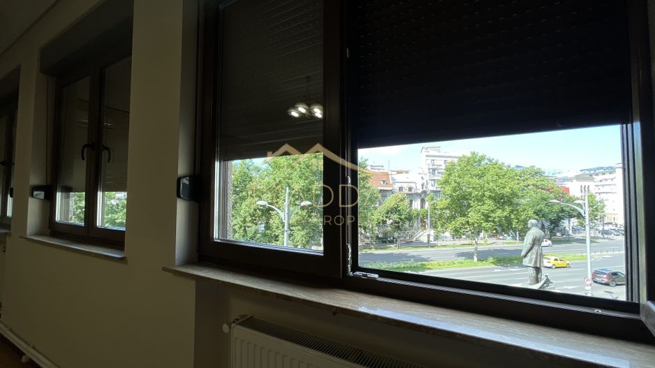 Resedinta interbelica premium **5 camere**252 MP***//Lascar Catargiu - Poză 16