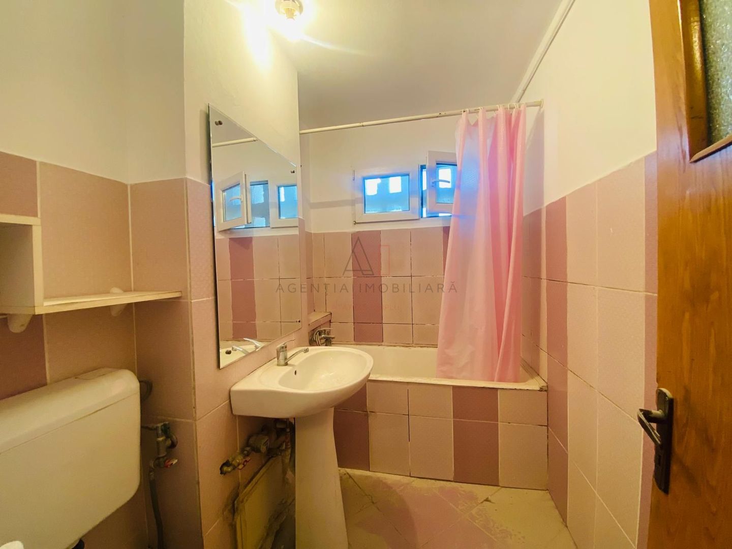 3 camere Apusului | Bloc reabilitat - Poză 6