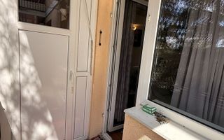 BRASADAS vinde ap 3 camere etajul 2/4 pe Careiului - Poză 8