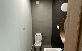 Spatii de birouri Ultracentral suprafață  de 34 mp - Poză 4