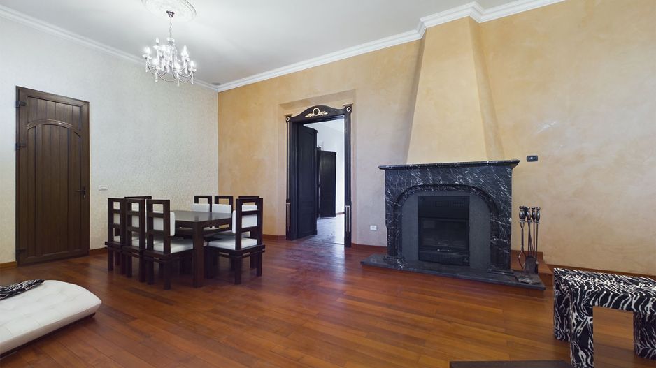 Apartament deosebit cu 4 camere, strada Cloșca - Poză 12