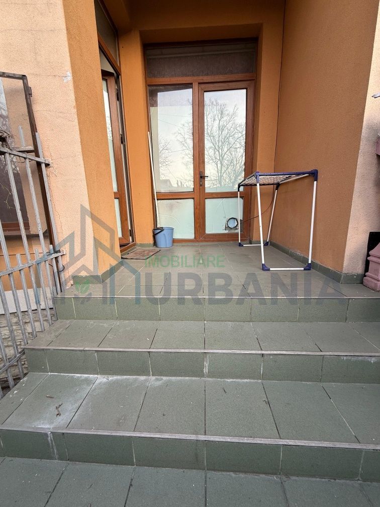 Inchiriez camera la vila - Poză 7