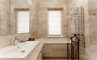 Chirie, casă, 3 nivele, 5 camere, strada Drumul Viilor, Telecentru - Poză 32