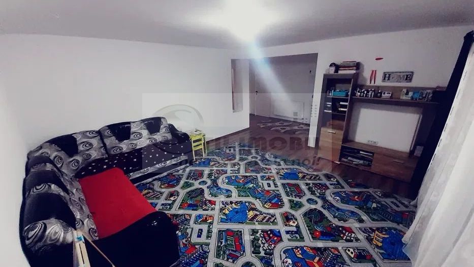 INCHIRIERE VILA - 800 EURO - Poză 3