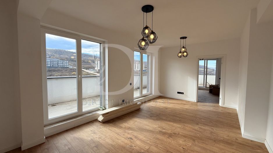 Apartament de vanzare/ Zona Terra / Floresti - Poză 1