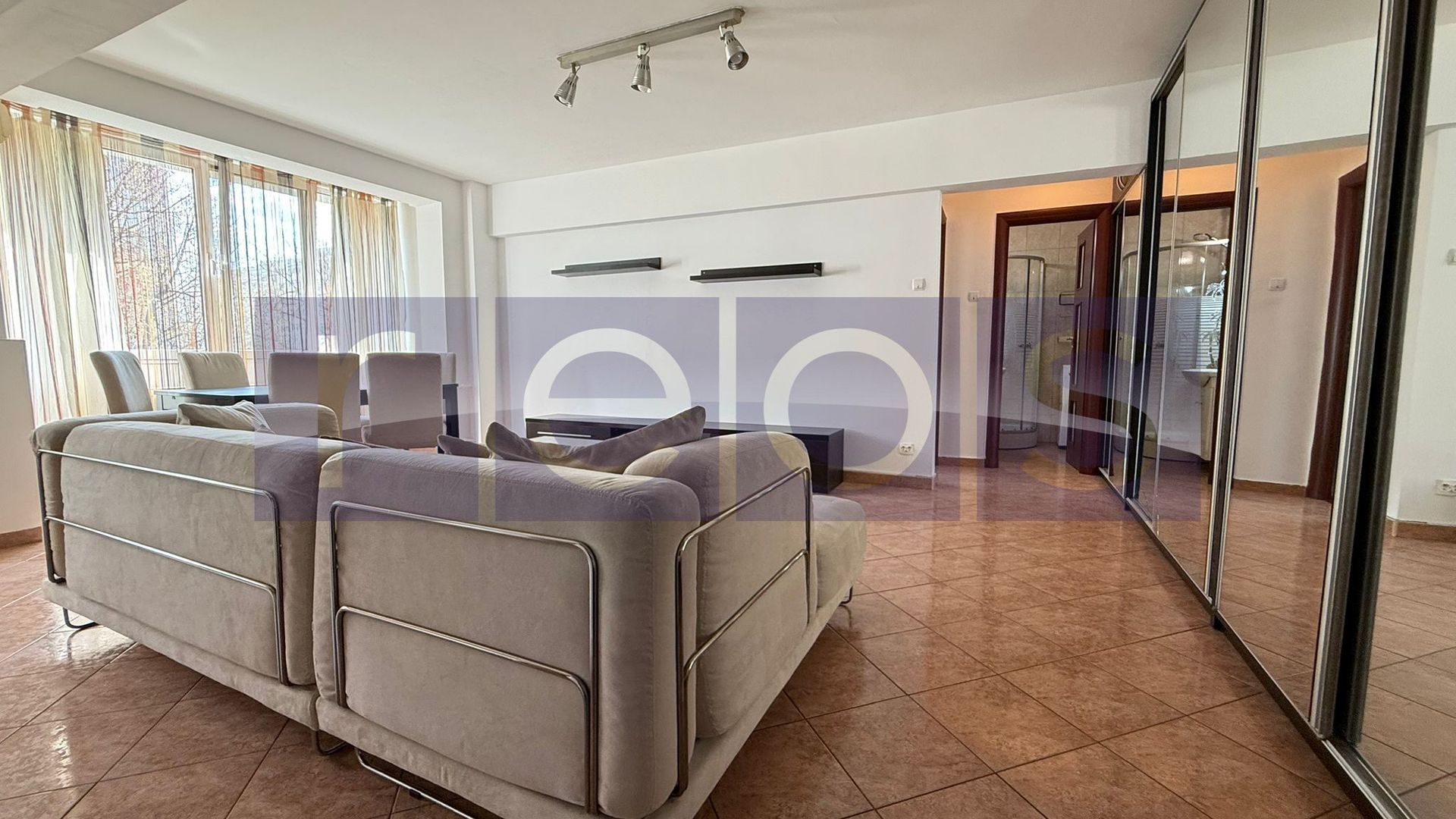 APARTAMENT ELEGANT 2 CAMERE DE ÎNCHIRIAT – DOROBANȚI, COMPLET UTILAT - Poză 2