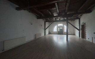 SPATIU COMERCIAL CAMPULUNG ZONA CENTRALA - Poză 2