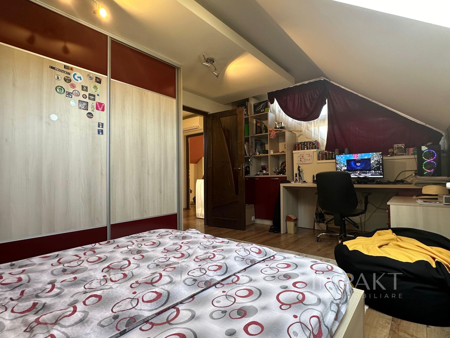 Casa de vanzare 230 mp utili + teren 1000 mp, Luna de Sus, Cluj! - Poză 14