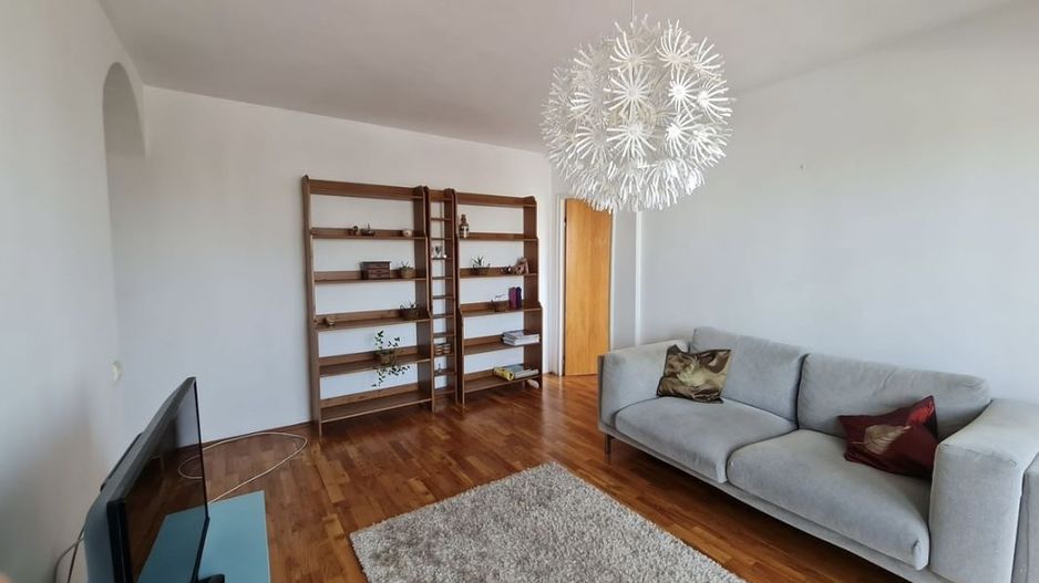 APARTAMENT TITULESCU | METROU - Poză 1