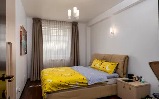 4 camere| semineu| piscina interioara | sauna | sala de sport| parcare - Poză 15