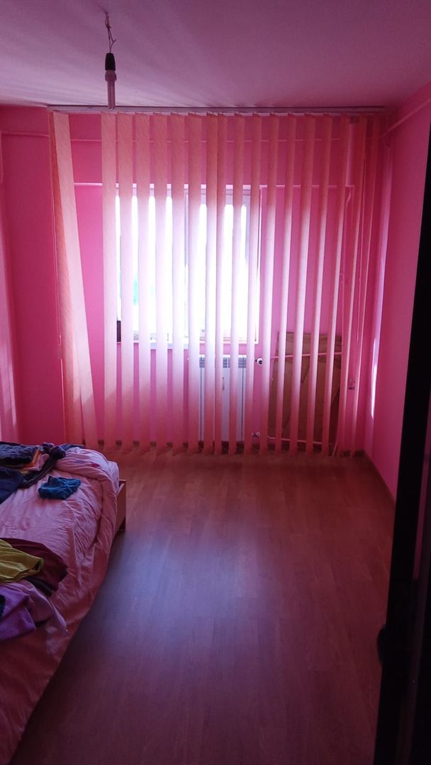 vand apartament 4 camere zona Cicero, confort 1 - Poză 2