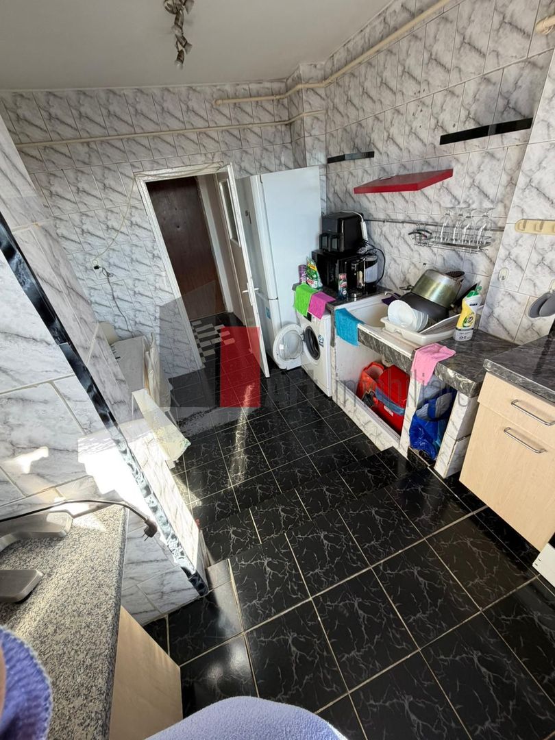 Apartament 3 camere zona Giulesti - Poză 8