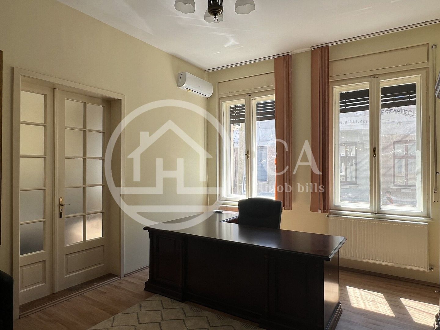 Apartament cu 3 camere de inchiriat Ultracentral Oradea - Poză 12