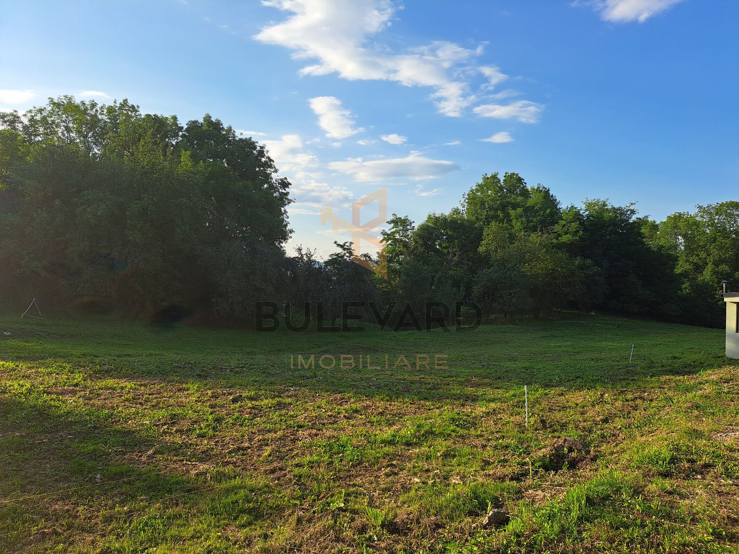 Comision 0. Teren intravilan pretabil pentru casa, 25 km de Cluj-Napoca! - Poză 10