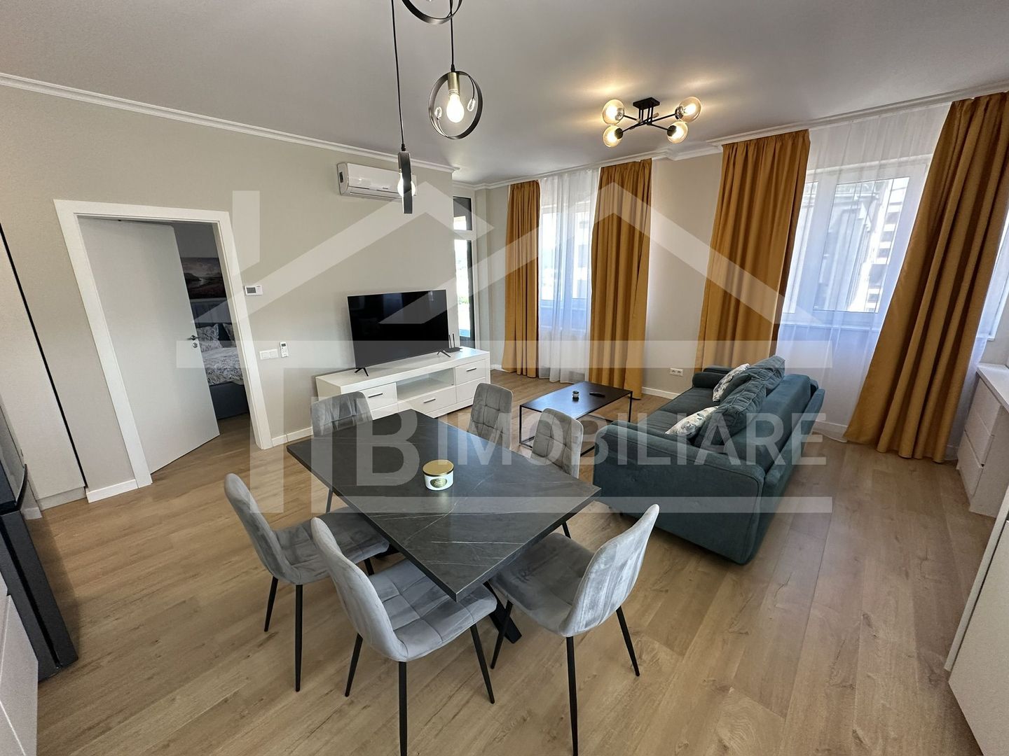 Apartament cu 3 camere, 70mp, parcare, Zona Concept 9 - Poză 1