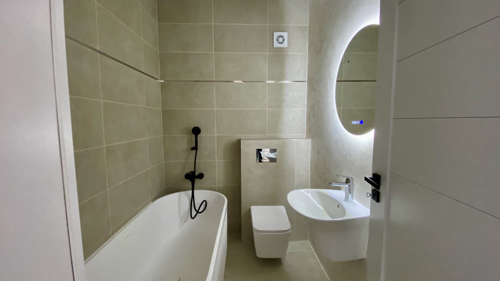 Penthouse deosebit finisat La Cheie, zona Shopping City Sibiu - Poză 13