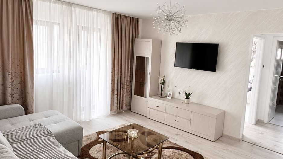 Apartament finisat, 3 camere de vânzare, 65 nou, Cetate, Alba Iulia - Poză 1