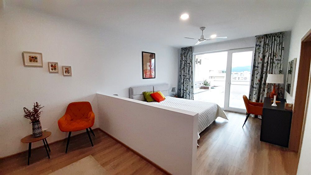 Penthouse cu 5 camere in URBAN PENTHA-zona Coresi - Poză 16