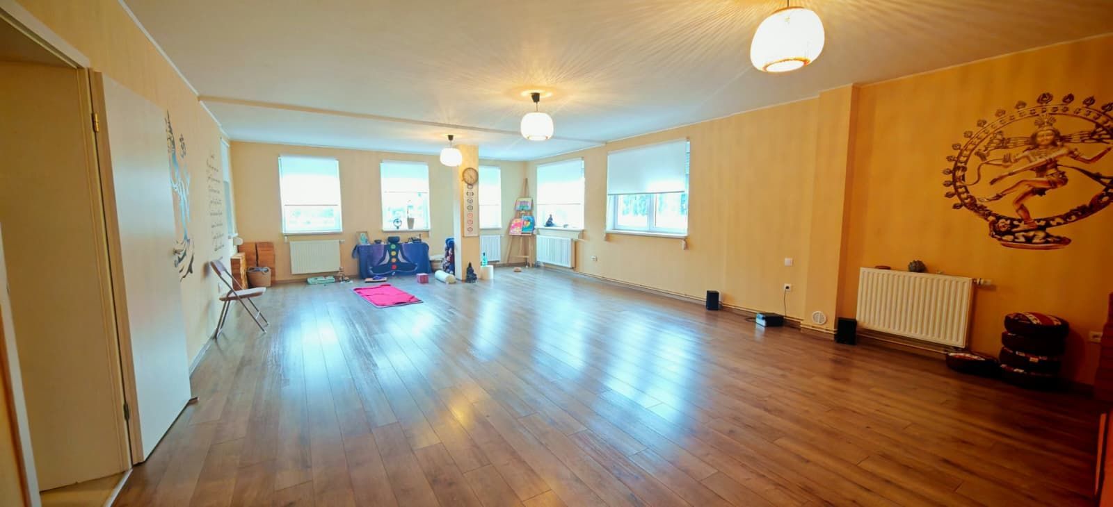 De vanzare apartament 101mp. Avantgarden, Bartolomeu - Poză 2