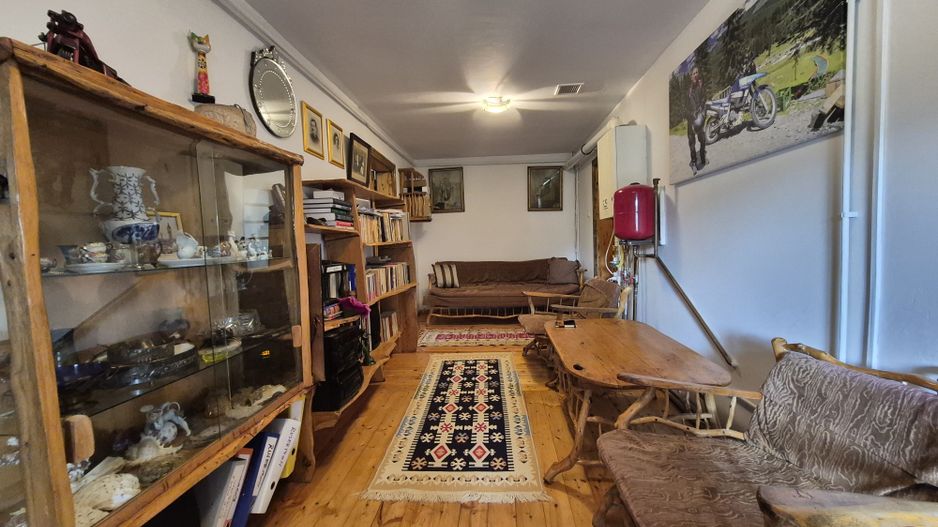 Vila 4 camere + teren 818 mp central Provita de Sus (lângă școală) - Poză 8