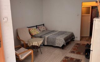 Garsonieră 31mp etaj 2  Policlinica Titan - Poză 1