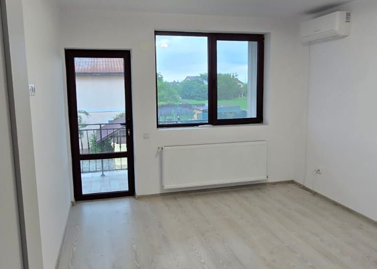 Casă De Închiriat  | Ideală Pentru Locuință Sau Afaceri - Poză 9