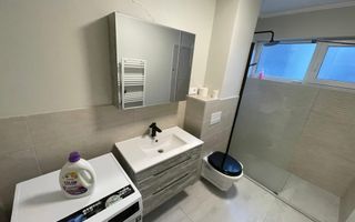 Apartament de 2 camere, 45mp,  garaj, Zona Central - Poză 8