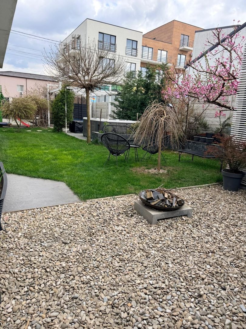 Casă modernă de vânzare în Tunari – Jacuzzi | Foisor | Panouri solare - Poză 2