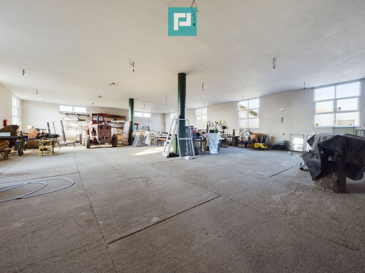 Spațiu comercial pe Cal.Aradului, Periam - Poză 8