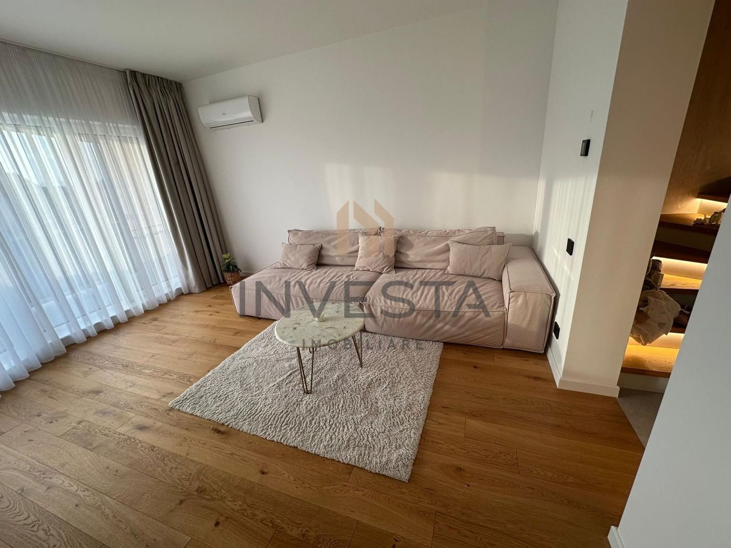 Duplex ultrafinisat panorama de vis cartier Voronet - Poză 2