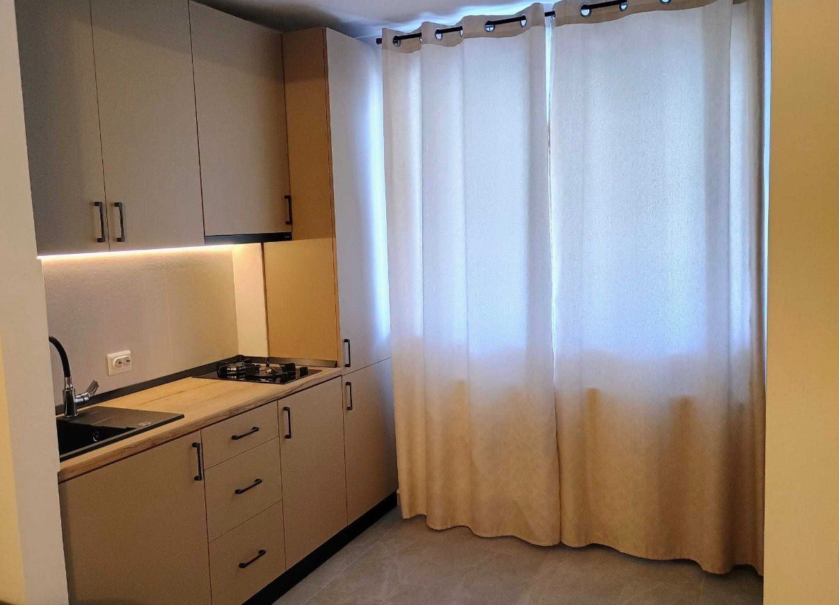 AP. 2 CAMERE HILS BRAUNER, PARCARE, BLOC NOU, CENTRALA, METROU 5 MIN - Poză 5