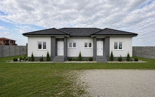 Duplex cu 3 camere in Mosnita Noua la asfalt - Poză 3