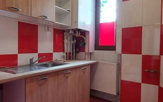 Renovat, vedere in curtea interioara, spatios, Calea Victoriei Piata Victoriei - Poză 5