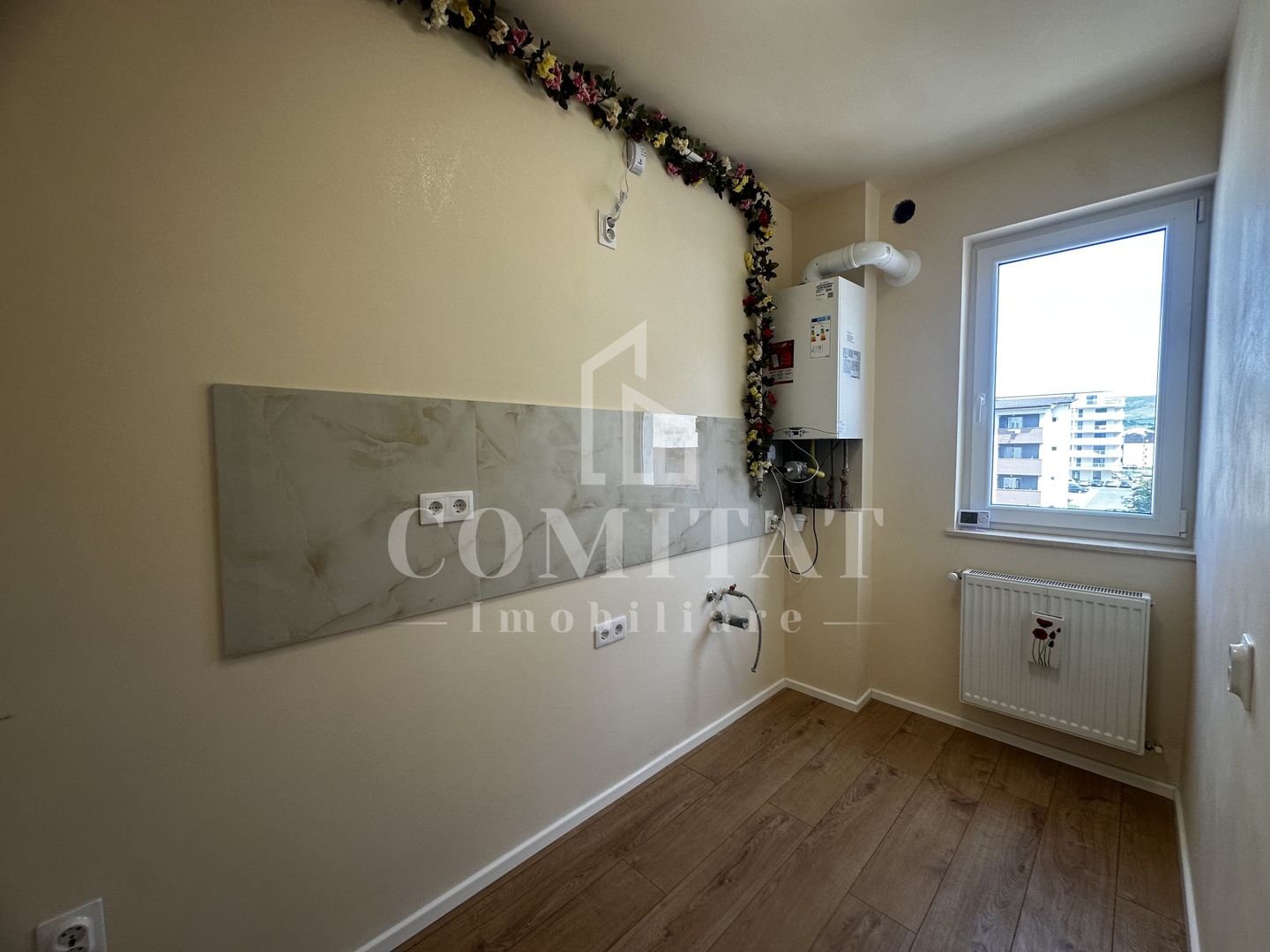 Apartament la etaj intermediar | 2 camere | Zona Eroilor - Poză 9