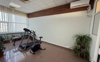De vanzare  CLĂDIRE PREMIUM DE BIROURI ȘI SERVICII  pret negociabil - Poză 10