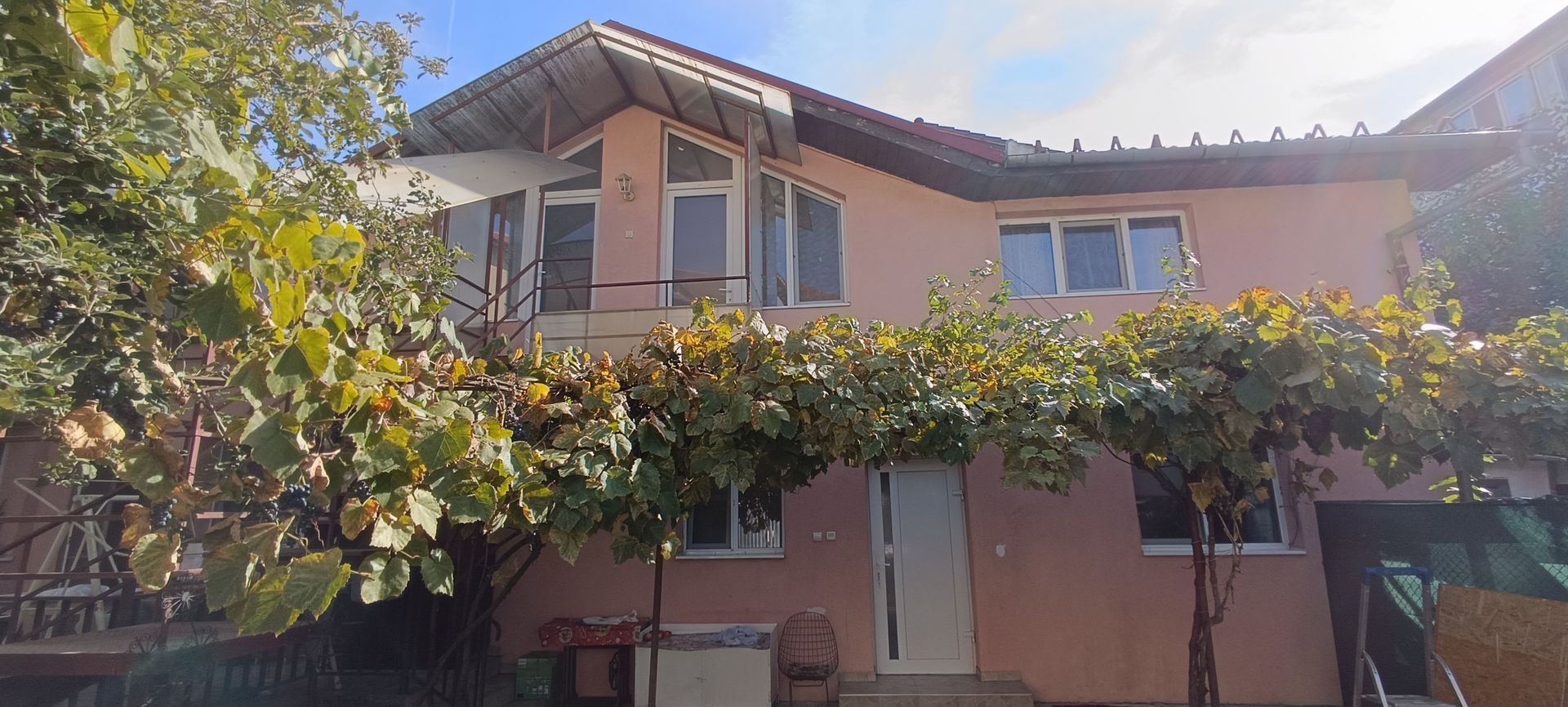Apartament de închiriat la curte comună chiar în Complexul Studențesc - Poză 3
