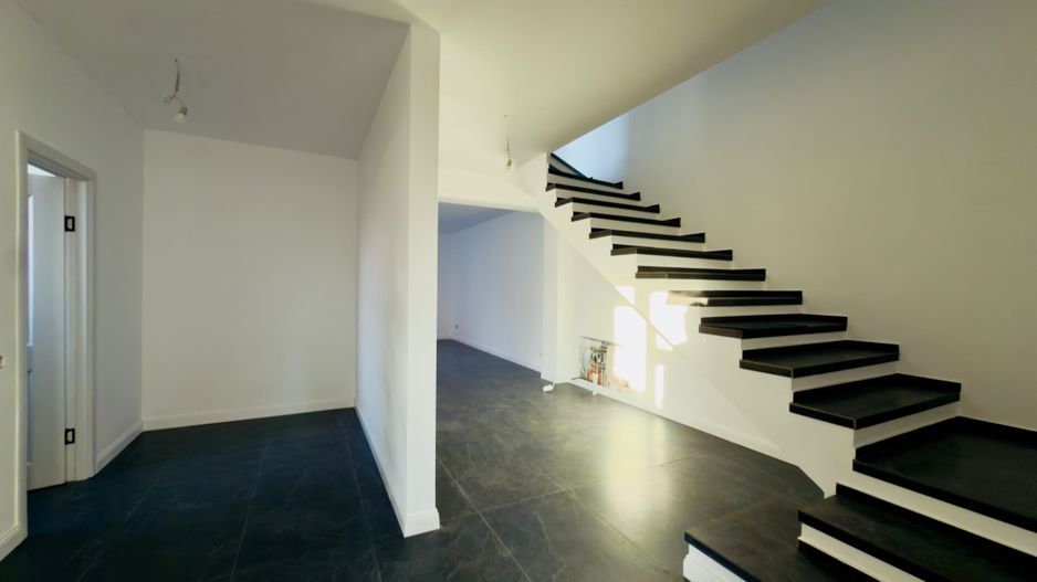 Casa | Straulesti | Bucurestii Noi | Laminorului | Bazilescu - Poză 2