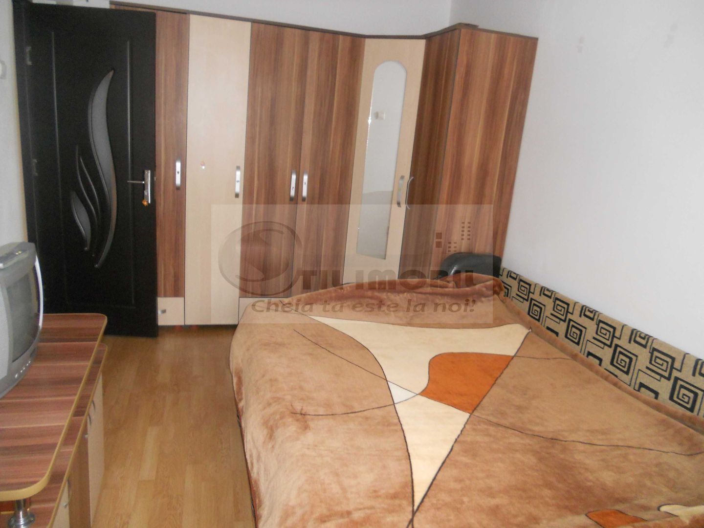 Apartament 1 cam  D -32 mp - Podu Ros- 58.000 euro - Poză 2