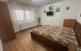 Casă spațioasă P+M în Șelimbăr – ideală pentru locuit sau investiție - Poză 3