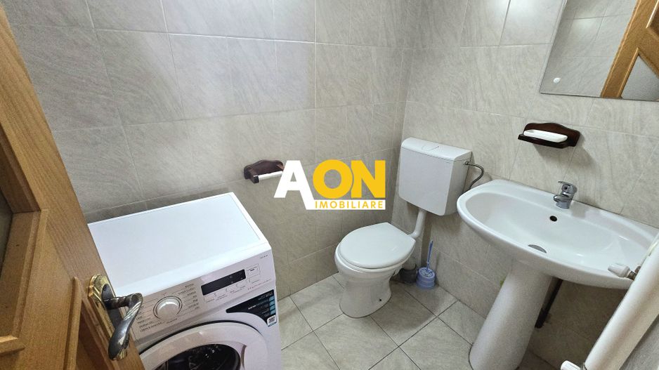 Apartament 3 camere, 2 bai, 2 balcoane, et.1, ultracentral, 88 mp util - Poză 11