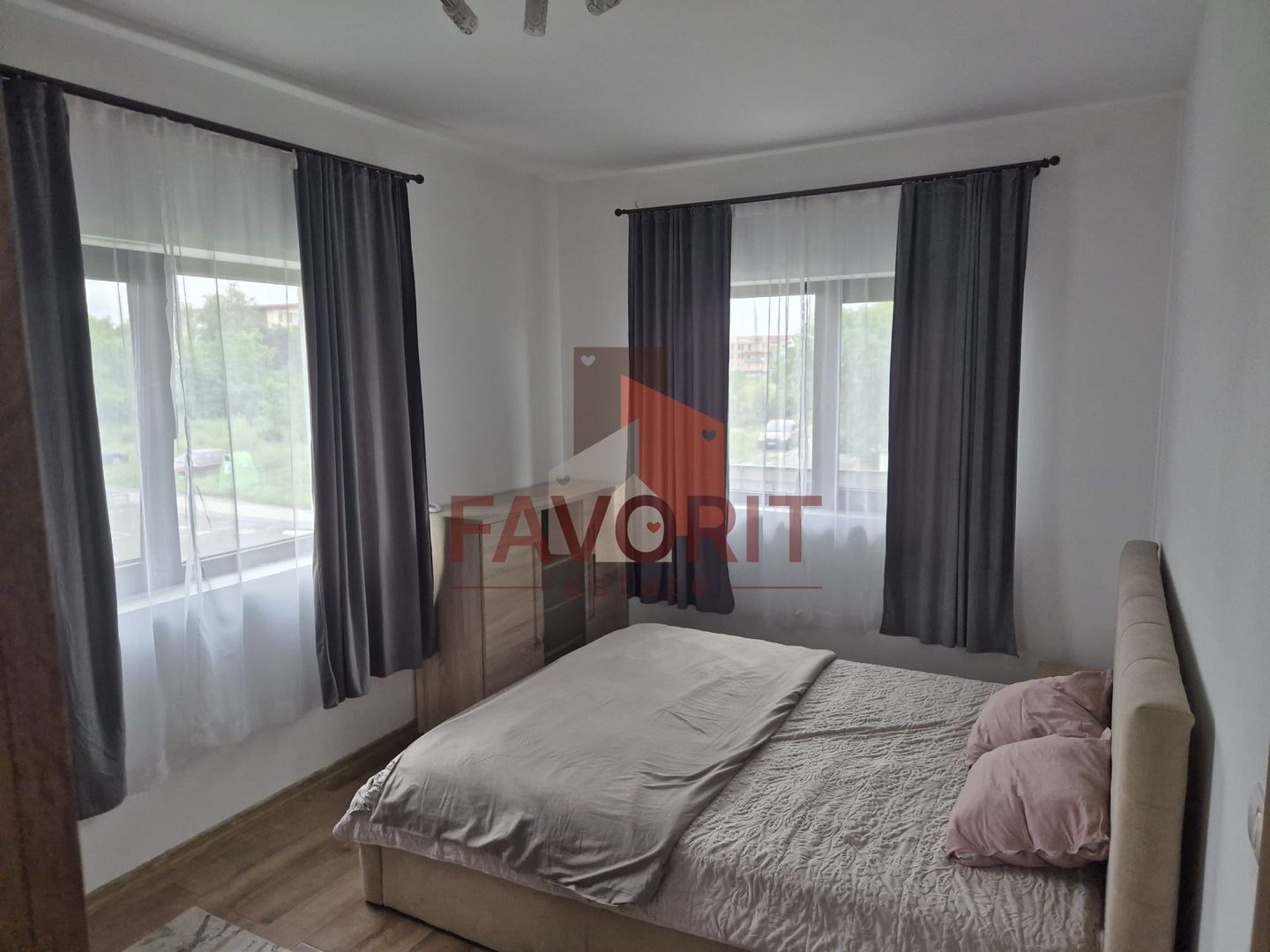 Apartament 2 camere | 2 locuri de parcare | Giroc - Zona Planetelor - Poză 4
