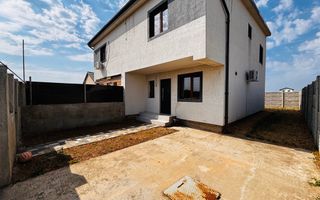 Duplex complet mobilat – 3 camere, 2 băi și curte proprie - Poză 1