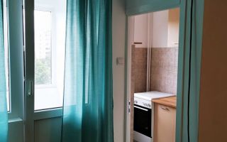 Garsoniera renovata, metrou 3 min, balcon, AC, cat friendly - Poză 4