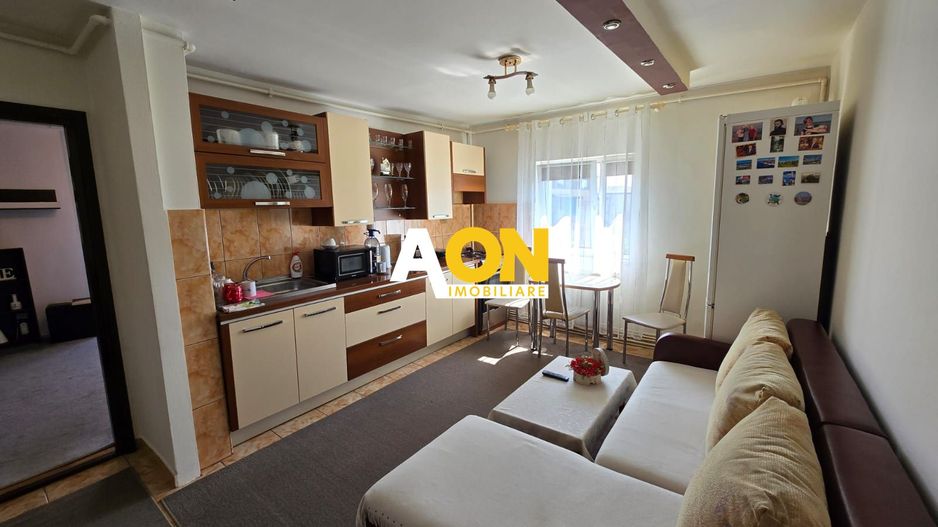 Apartament 2 camere, decomandat, mobilat utilat, zona Mercur - Poză 1