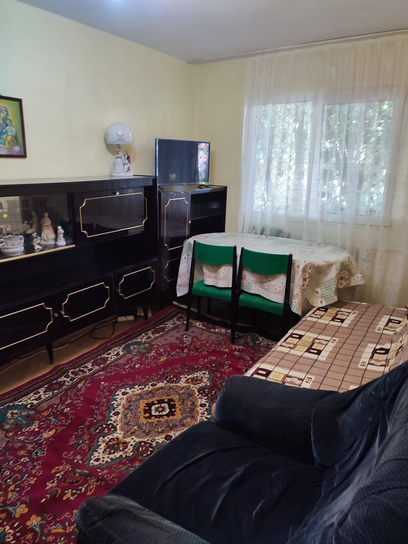Apartament 3 camere de închiriat – Tomis Nord, Piața Cireșica - Poză 3
