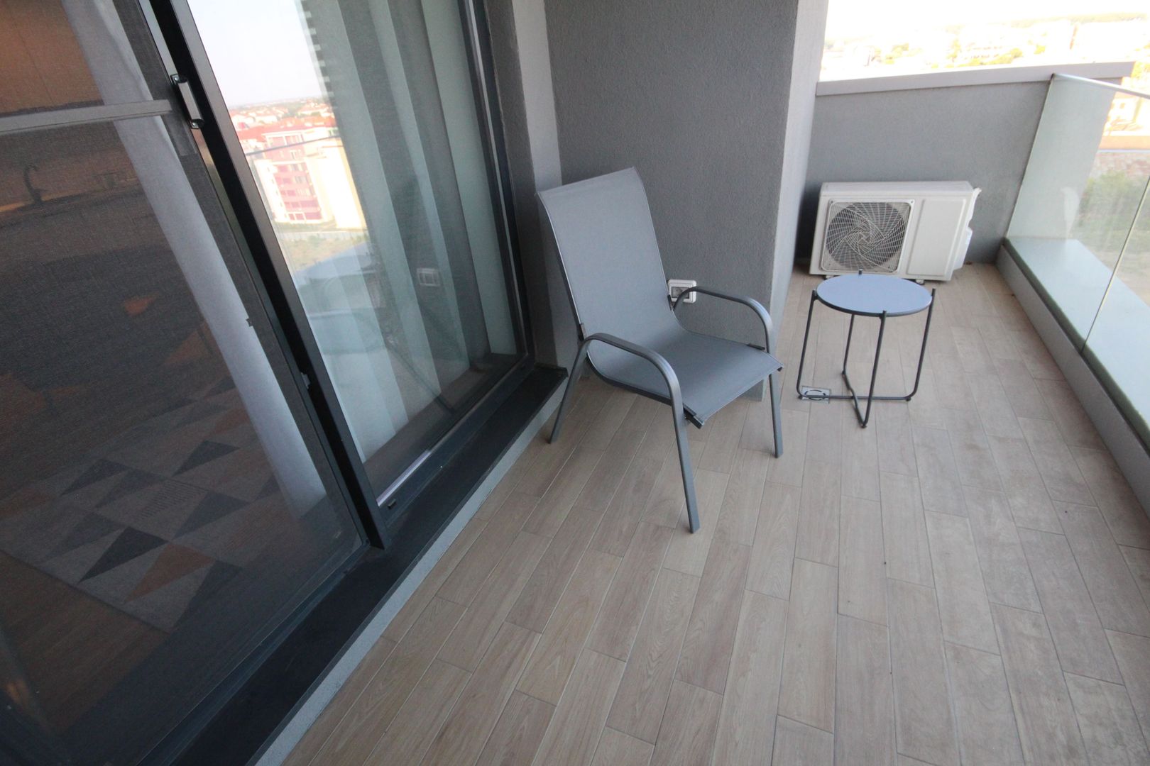 Apartament  inchiriere la ISHO - Poză 5