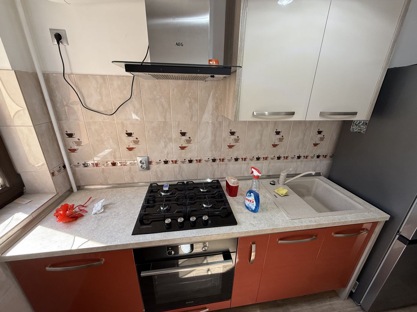Ap 2 cam mobilat/utilat, complet renovat- etaj 2-bloc 6 etaje - Poză 12