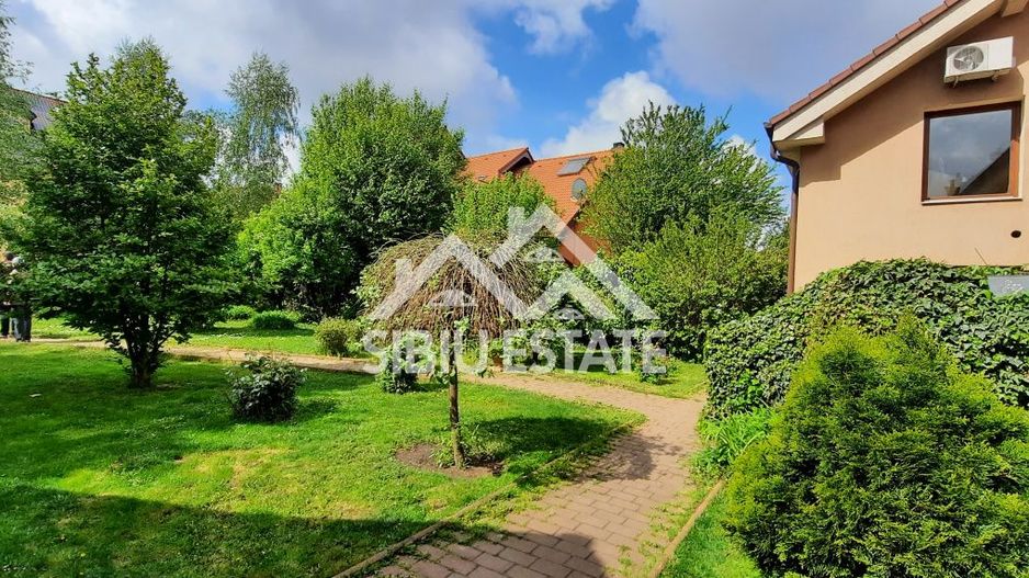 Casa Sibiu central, teren 1000 - Poză 2